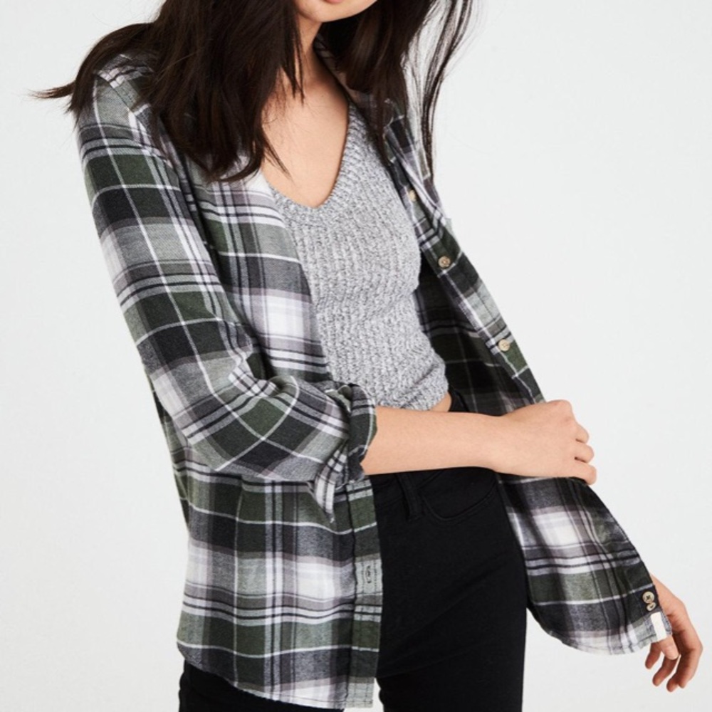 American Eagle Ahh-amazingly Soft Plaid Shirt